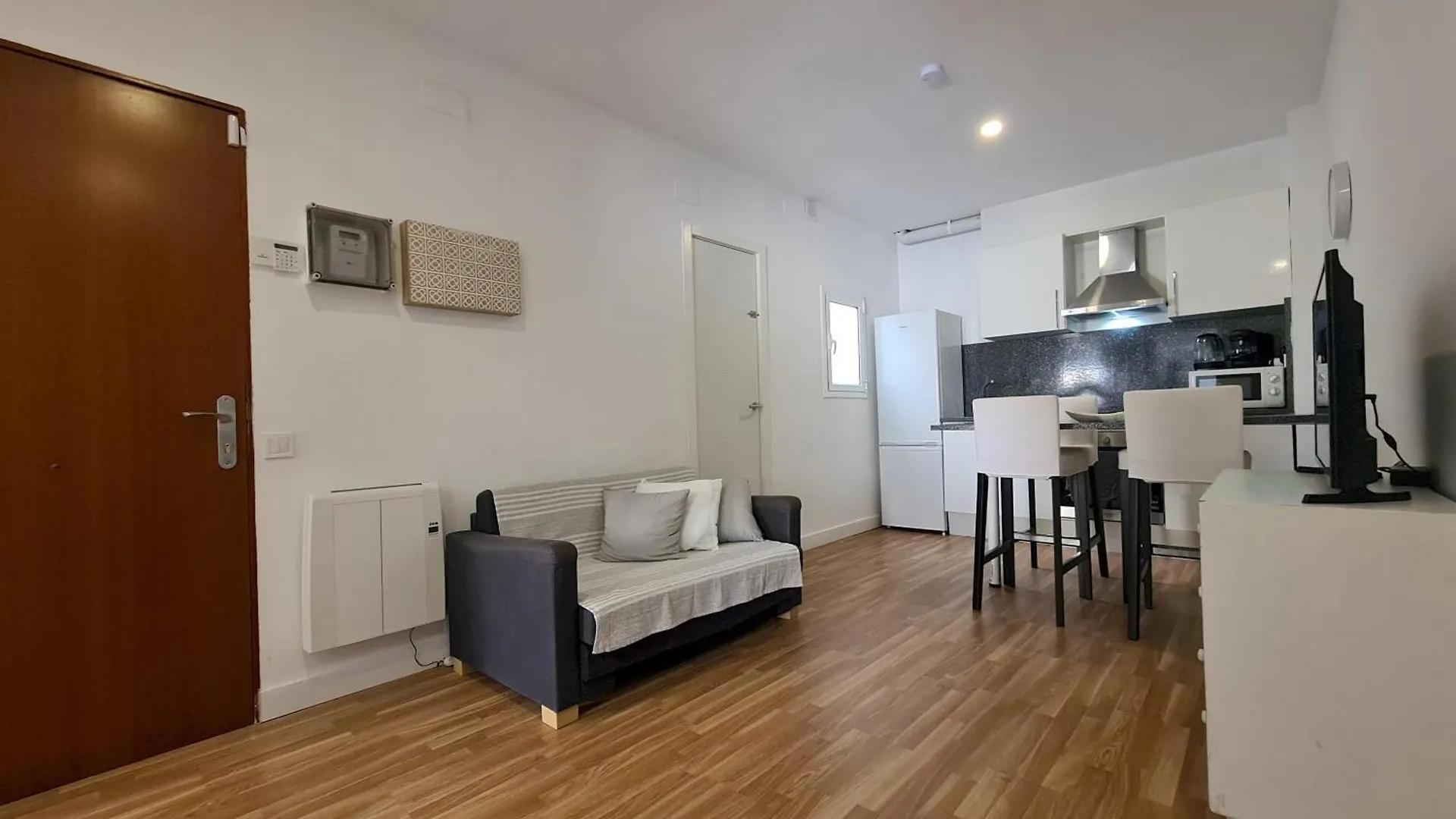 Walk To Camp Nou - Wi-Fi Ac 3 Bed By Myrentalhost L'Hospitalet de Llobregat 0*,