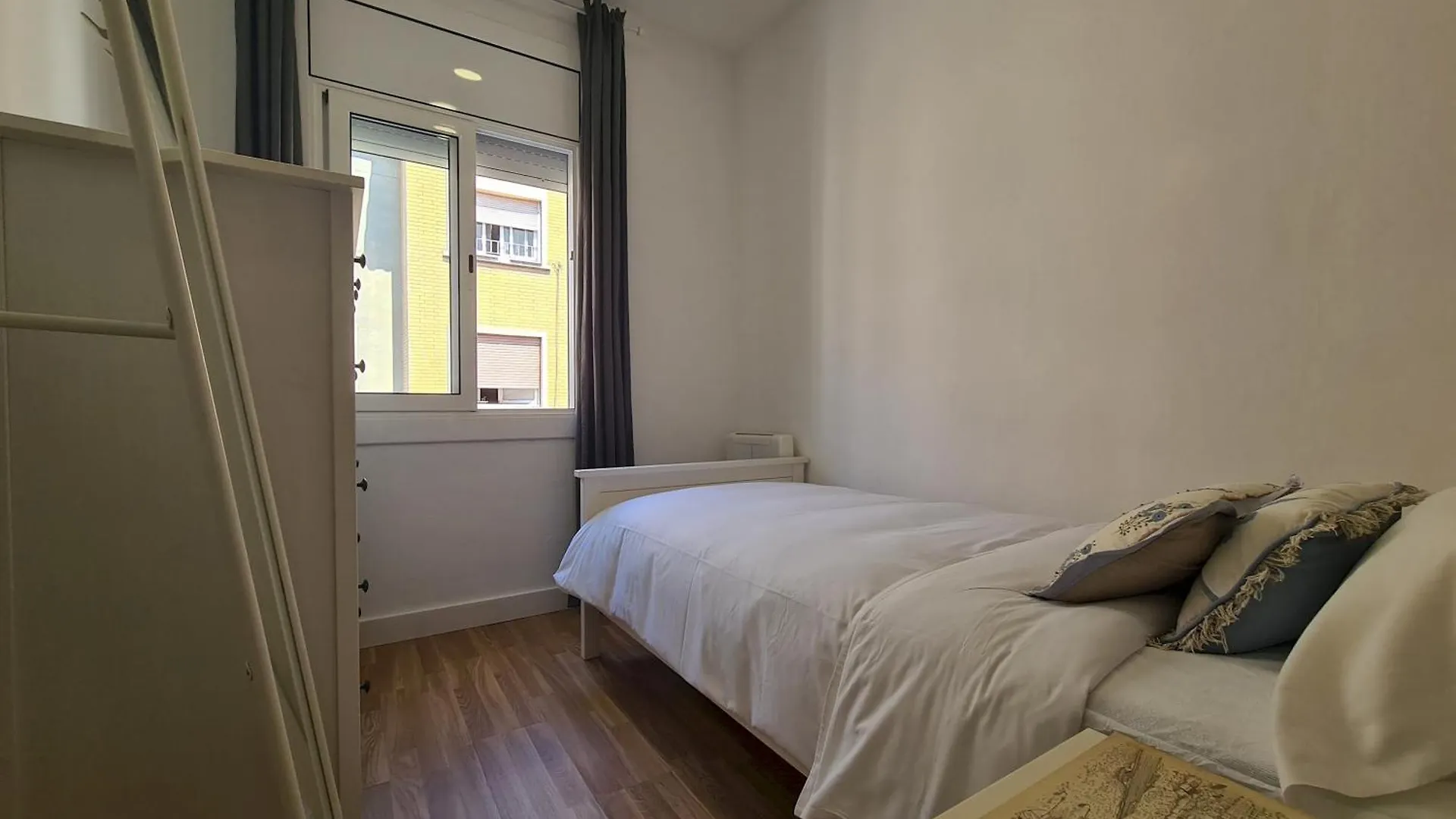 Walk To Camp Nou - Wi-Fi Ac 3 Bed By Myrentalhost L'Hospitalet de Llobregat